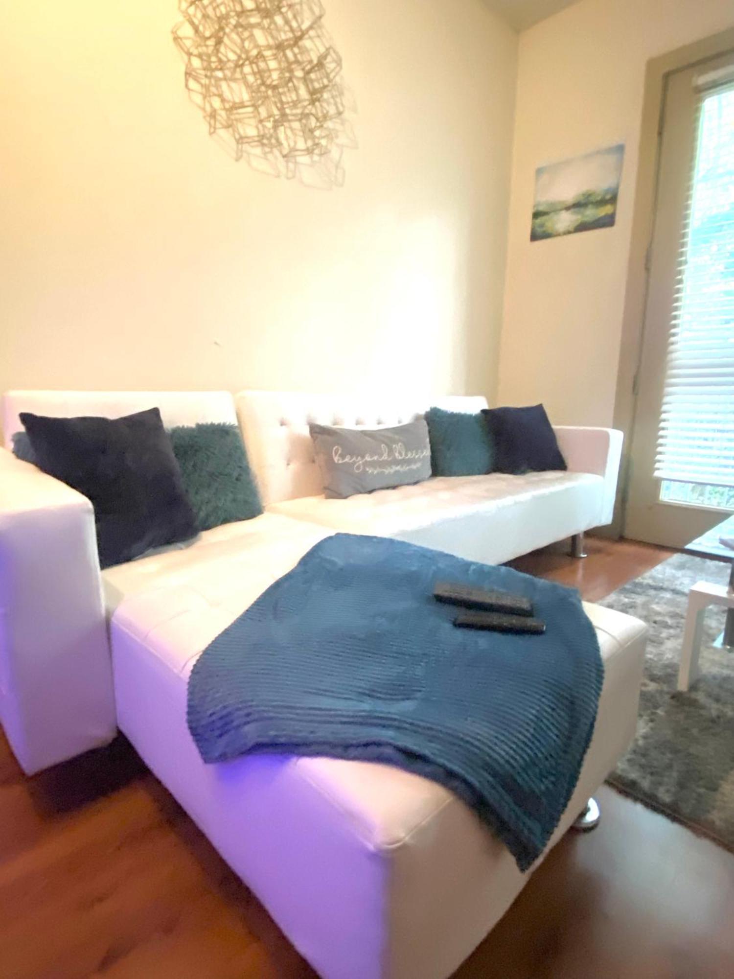 Appartement 1Bd Gorgeous Loft In Buckhead Free Wi-Fi, Parking à Atlanta Extérieur photo
